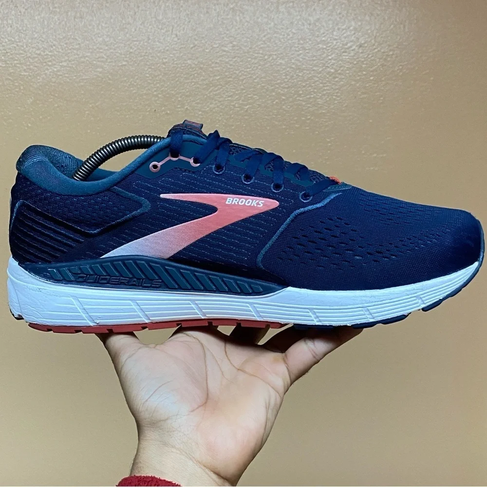 Brooks Beast ‘20 Men's Running Sneakers “Peacoat Midnight Red” Size 12 Wide (2E)